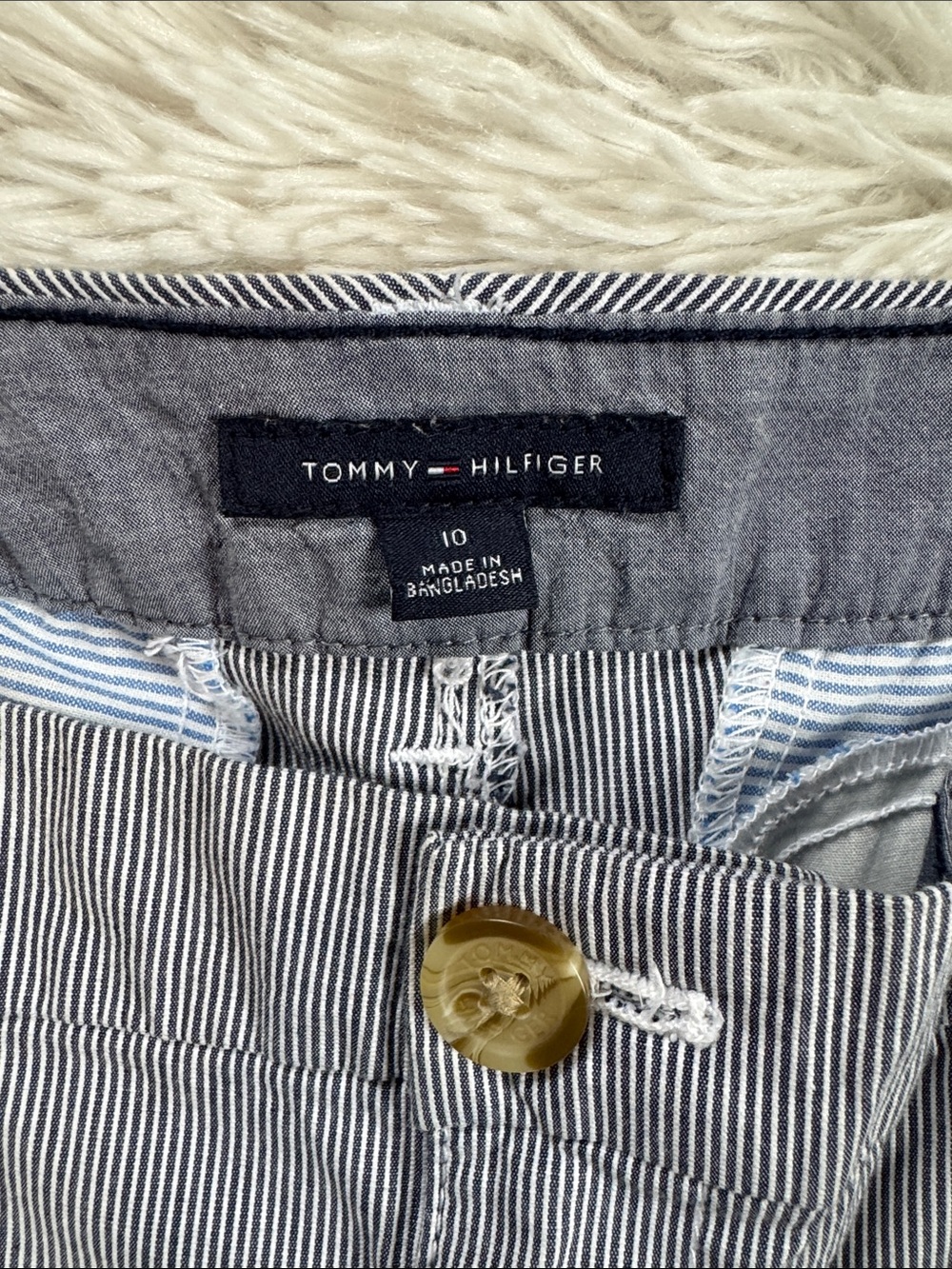 Tommy Hilfiger TH Women’s Hampton Pinstripe Flat Front Chino Pants Cuffed - Picture 3 of 9